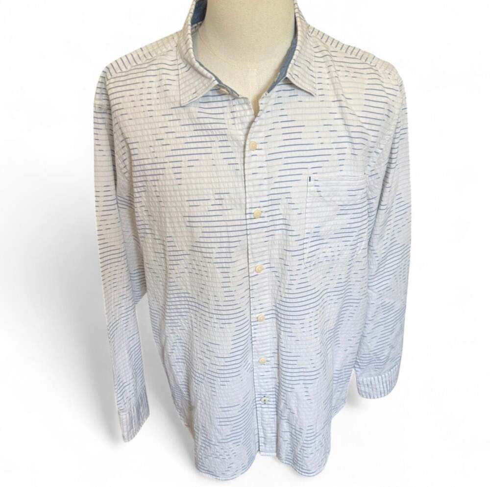Tommy Bahama Nova Wave Seersucker Long Sleeve Striped Shirt, Size XL